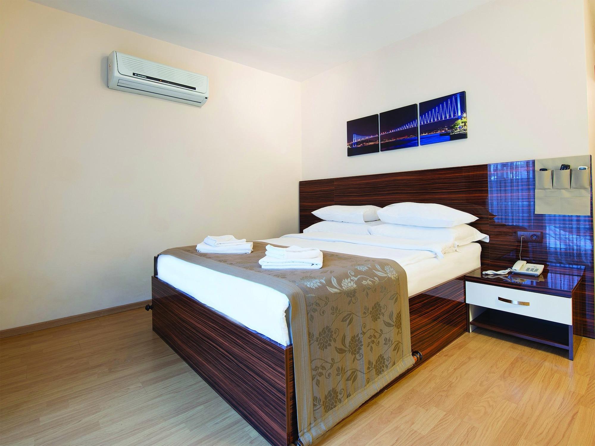 Blueway Hotel Residence Istanbul Exterior photo