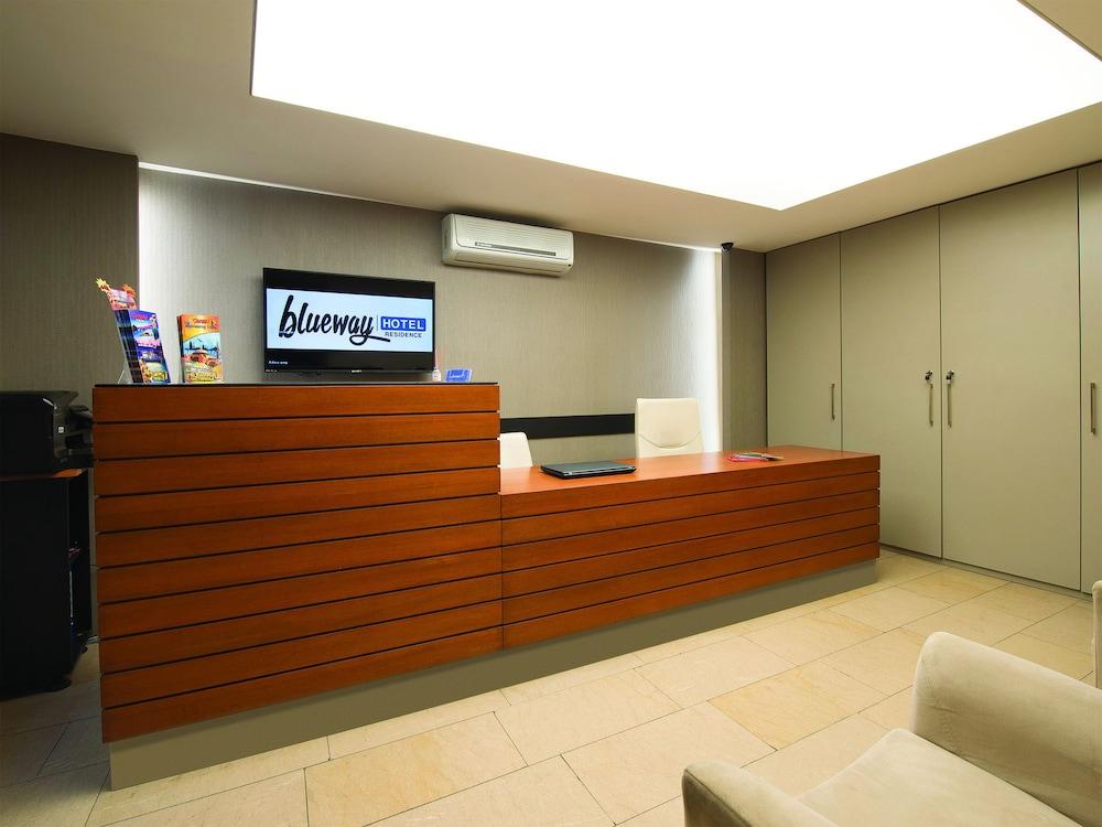 Blueway Hotel Residence Istanbul Exterior photo